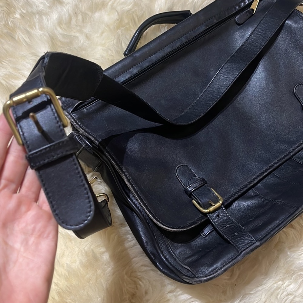 Authentic Leather Coach Messenger Bag - Picture 5 of 10